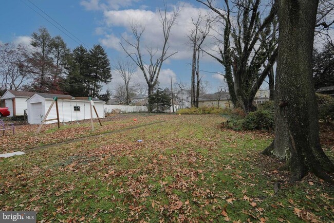 Building Photo - 34 Yale Rd