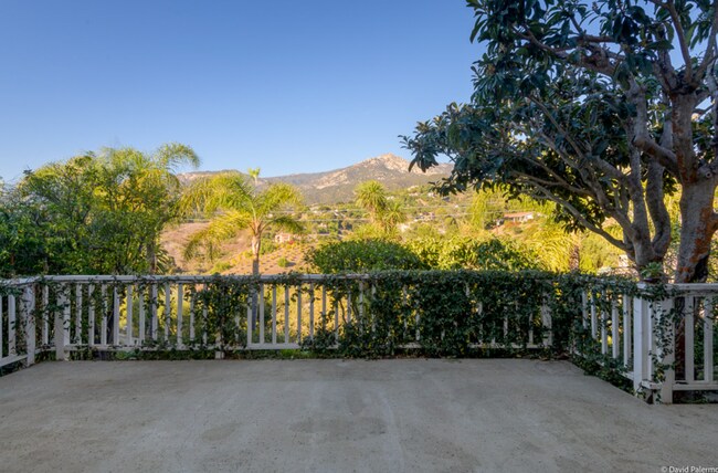 Building Photo - 2822 Ben Lomond Dr