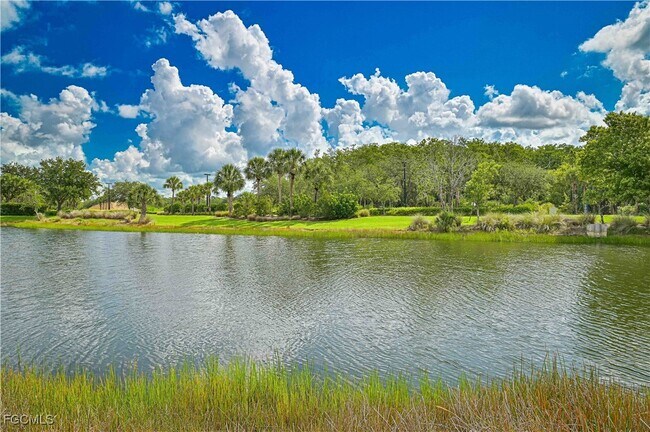 Building Photo - 15239 Ligustrum Ln