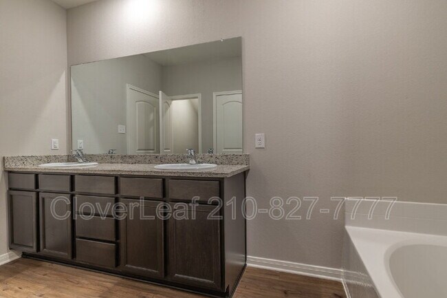 Building Photo - 9207 Nubuck Br