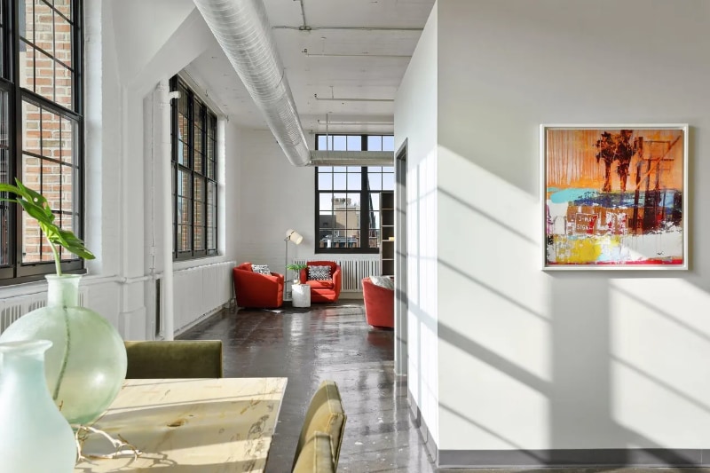 Building Photo - 500 Robert St N