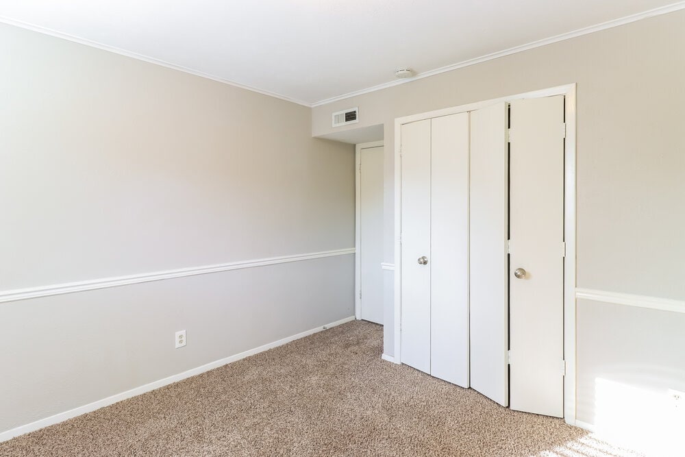 Building Photo - 5065 Pemberton Ln