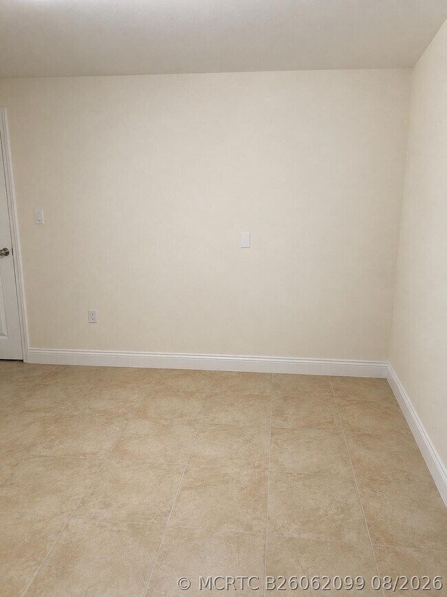 Building Photo - 6980 NW 186th St