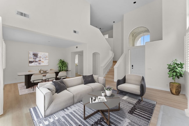 Building Photo - 1541 Sapphire Ln