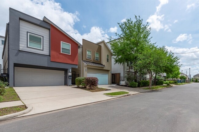 Building Photo - 1811 Wichita St