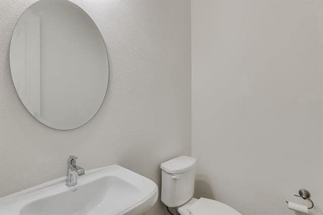 Building Photo - 4064 Washburne Dr