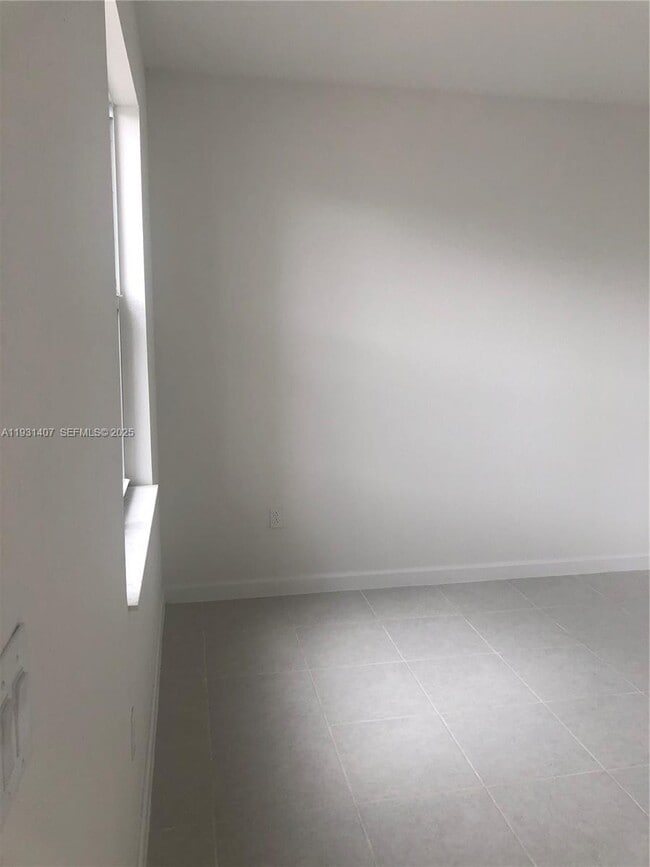 Building Photo - 12353 NW 23rd Ct