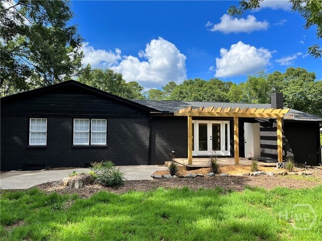 Building Photo - 1066 College Station Rd