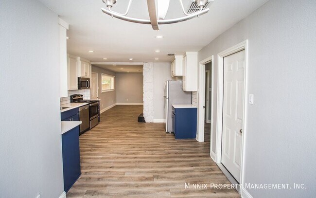 Building Photo - 4316 44th St