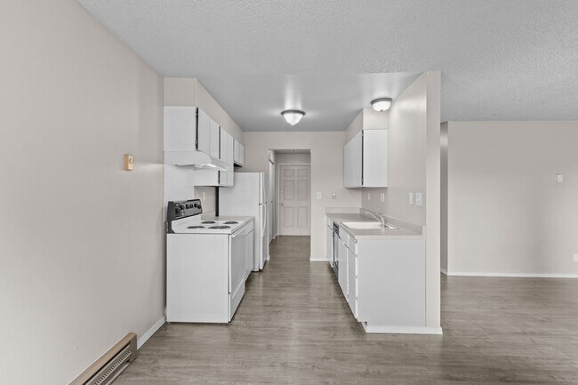 Building Photo - ONE MONTH FREE RENT! 2 bedroom 1 bath in S...