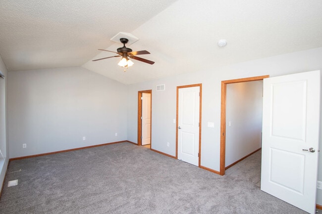 Building Photo - 15119 Fanning Dr N