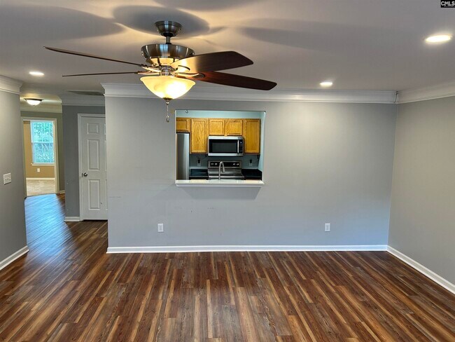 Building Photo - 168 Regency Dr