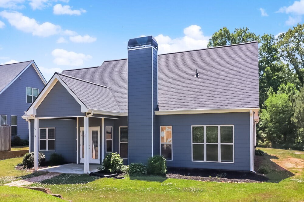 Building Photo - 480 Saddlechase Dr