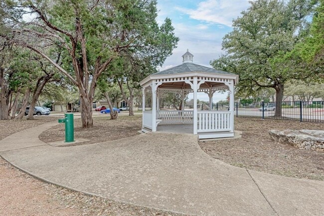 Building Photo - 709 Horizon Trail