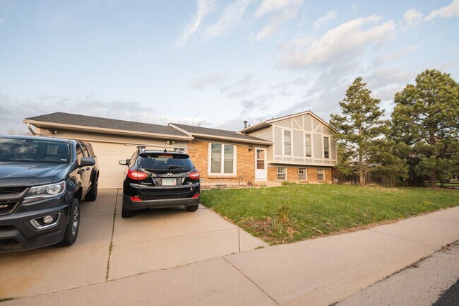 Primary Photo - BEAUTIFUL 4 BEDROOM / 3 BATH HOME IN LAFAY...