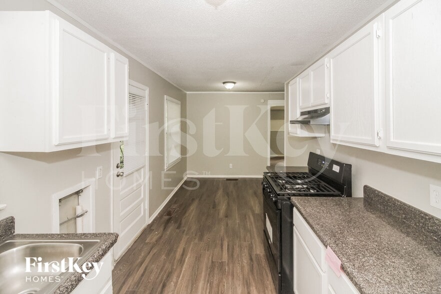 Building Photo - 4307 Kimball Ave