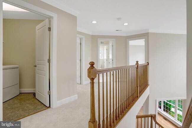 Building Photo - 3803 Bell Manor Ct