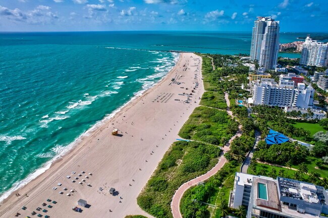 Building Photo - 401 Ocean Dr