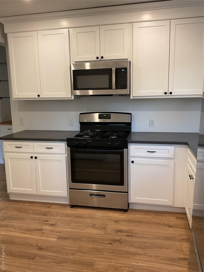 Building Photo - 50 Ridge St