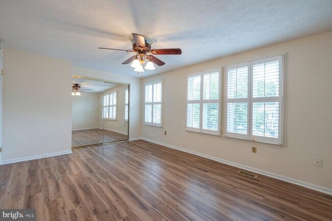 Building Photo - 7510 Summer Blossom Ln