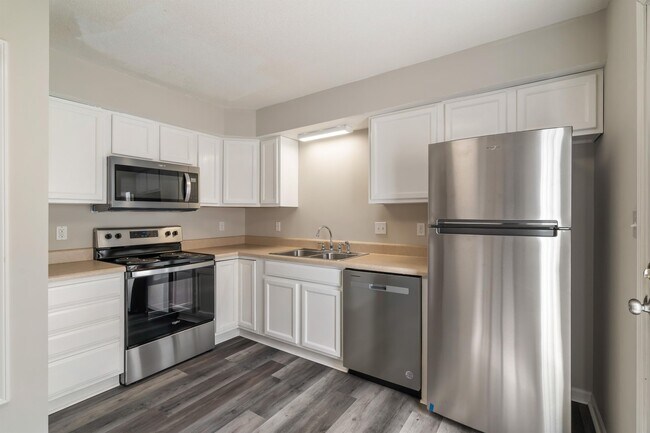 Building Photo - 4741 Scepter Way