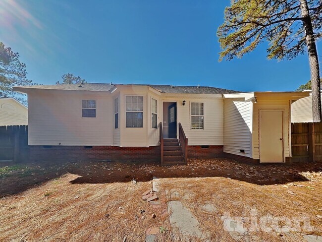 Building Photo - 2028 Ballston Pl