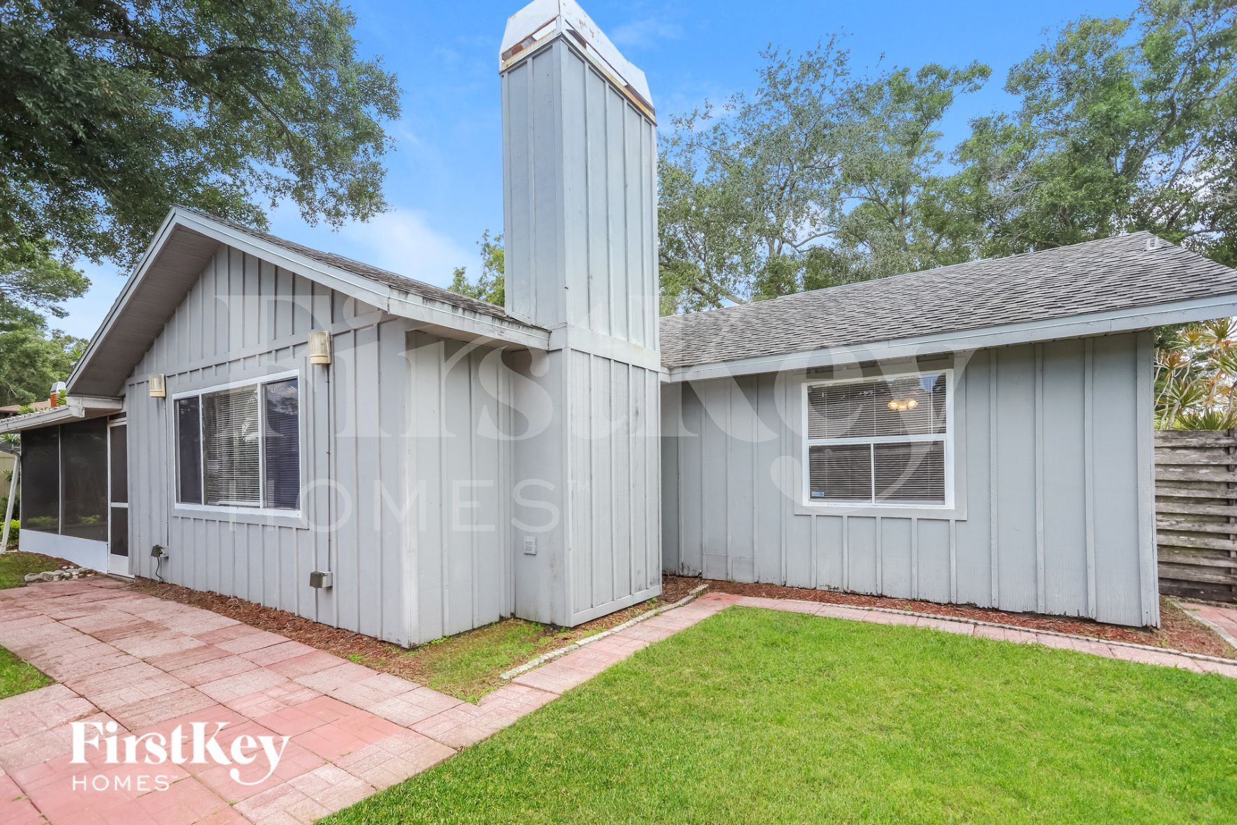 Building Photo - 9923 57th Way N