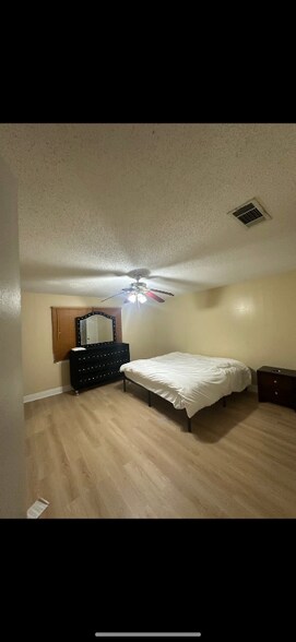 Building Photo - 692 Wall Blvd