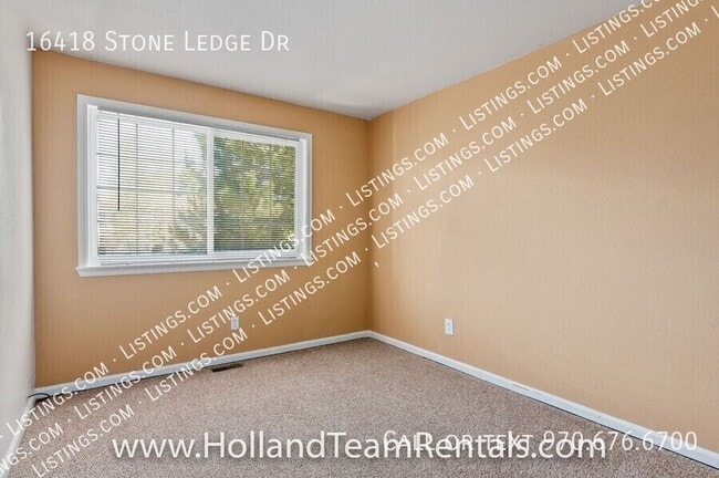 Building Photo - 16418 Stone Ledge Dr