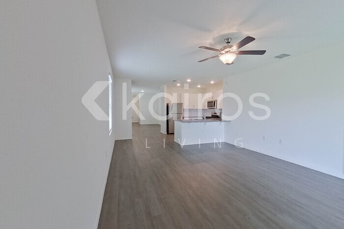 Building Photo - 32024 Katelin Cir