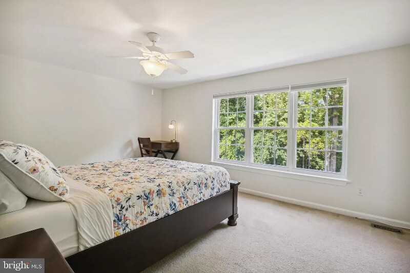 Building Photo - 5205 Cannes Ct
