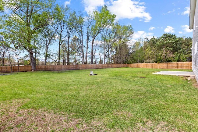 Building Photo - 132 Azalea Plantation Blvd