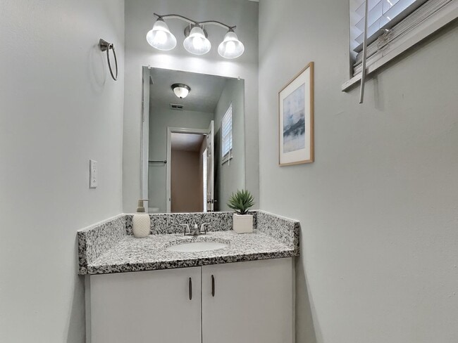 Building Photo - Newly Renovated Single Family Home | 3 BR/2BA | Fenced Backyard