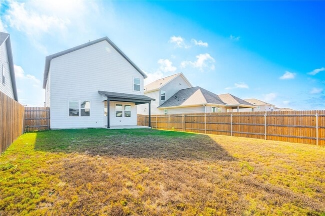 Building Photo - 316 Breccia Trl