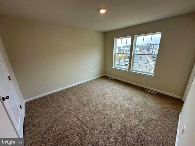 Building Photo - 172 Bell Ct