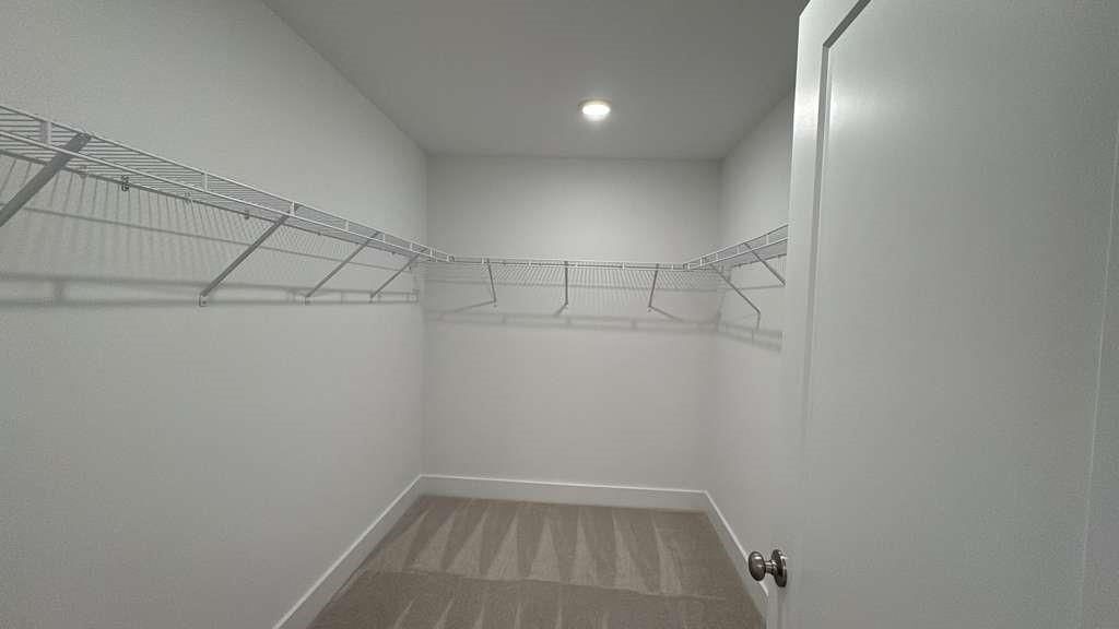 Building Photo - 183 Redbud Rd