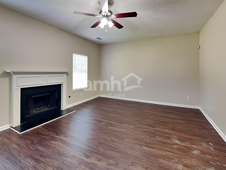 Building Photo - 1124 Stepping Stone Ln