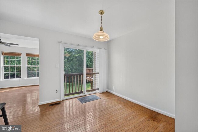 Building Photo - 15044 Gaffney Cir