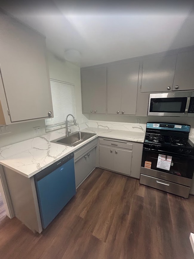 Building Photo - 7001 College Ave