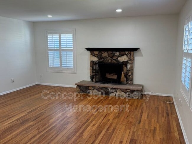 Building Photo - 5228 E Brittain St