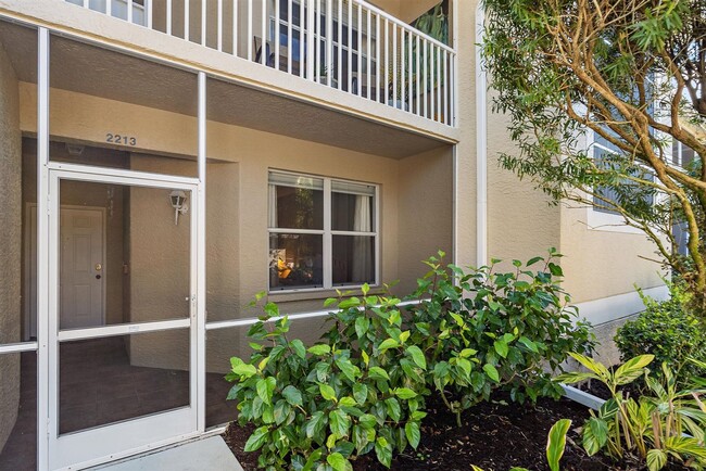 Building Photo - 2BR/2BA Lake View Condo in Heritage Oaks G...