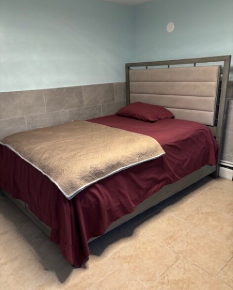 Building Photo - 41 Cedar St