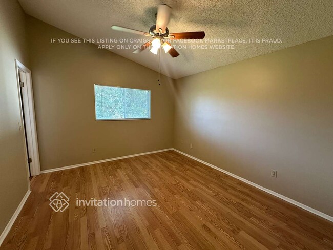 Building Photo - 3519 Saltlake Ct