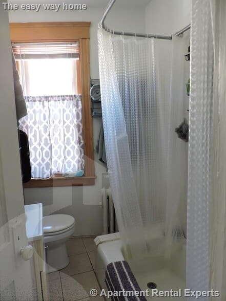 Building Photo - 97 Hancock St