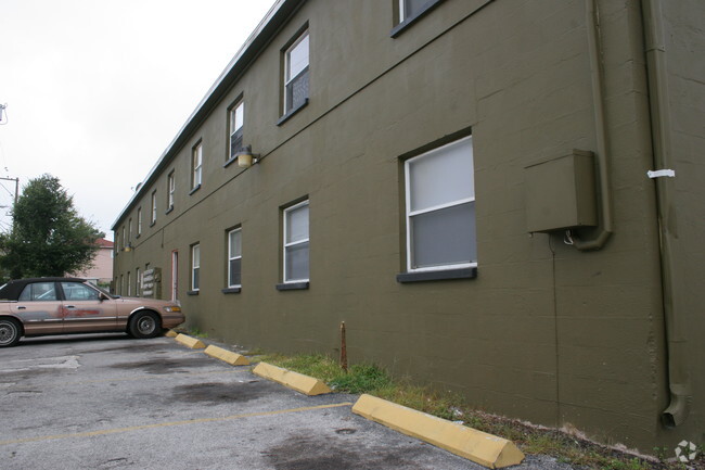 Building Photo - Baywalk Apartments