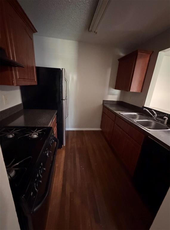 Building Photo - 2019 Dixie Belle Dr