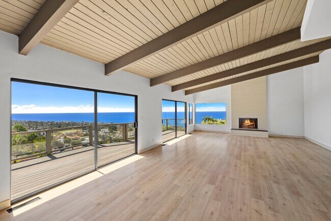 Building Photo - Mystic Hills Ocean View Home