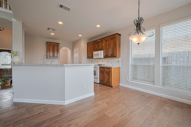 Building Photo - 20834 Avery Cove Ln