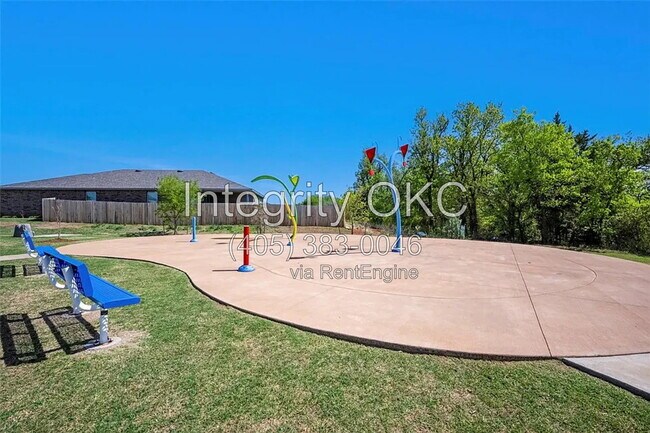 Building Photo - 12512 Bending Brk Dr