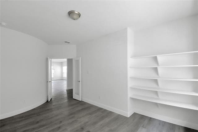 Building Photo - 913 Peabody Dr